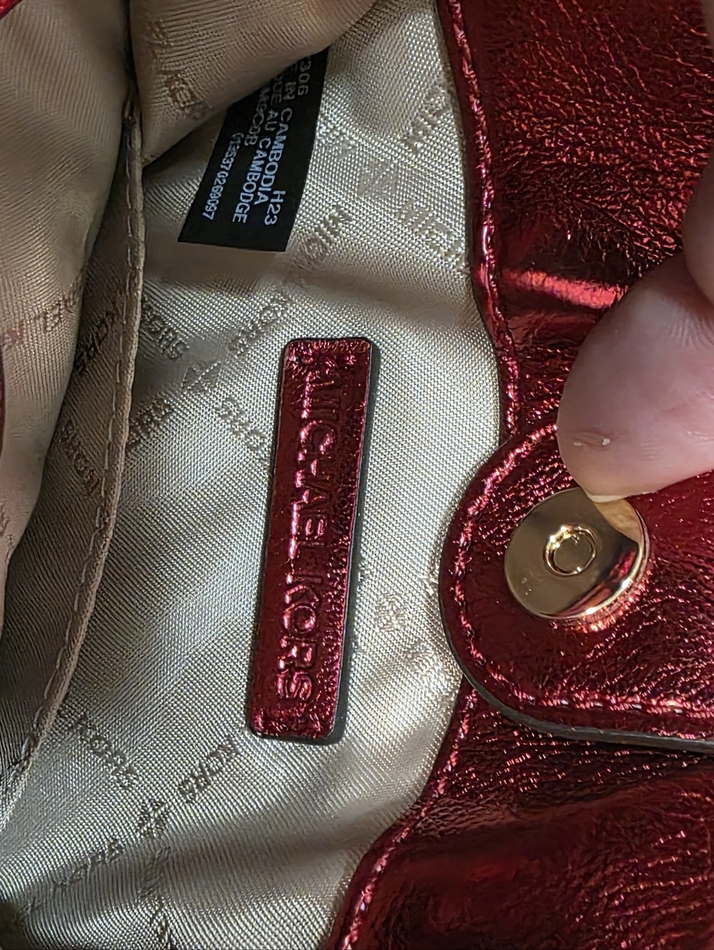 Michael Kors Mercer,EXTRA Small Signature Logo Crossbody - Picture 9 of 9